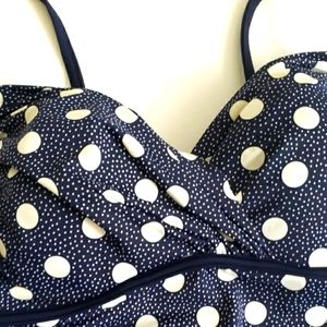 Boden Alcati tankini top like new condition